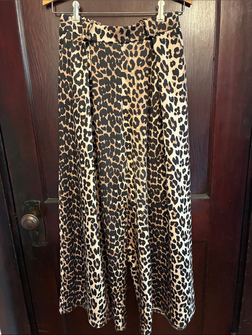 Italian-made wide leg leopard pants in EUC, size S